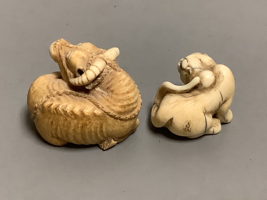 Two Japanese ivory netsuke